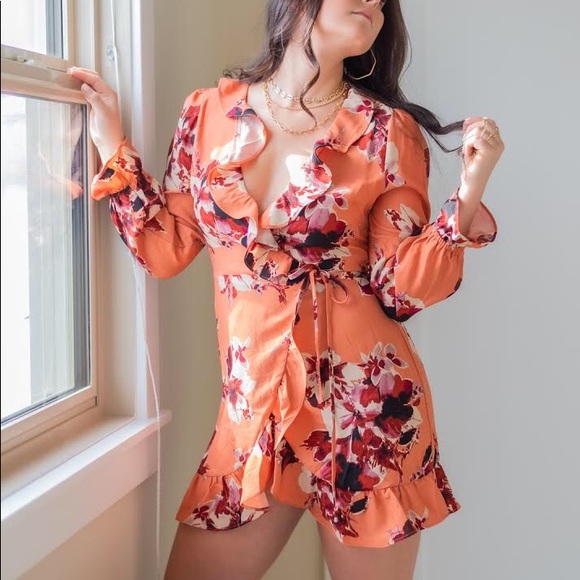 ☀️Boutique - Honey Punch Ruffle Floral Surplus Dress - Picture 1 of 5